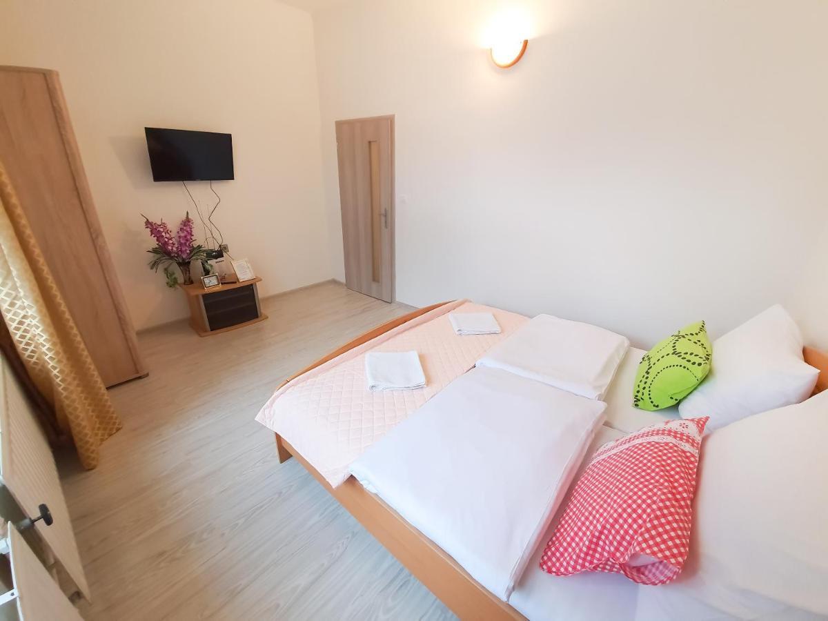 Kk Apartments Prague Ngoại thất bức ảnh